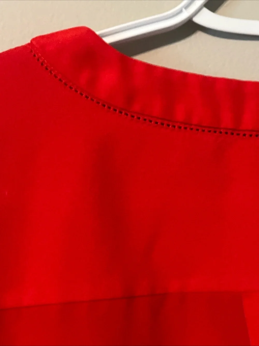 Women’s J.Crew Red V-Neck Long Sleeve Blouse Medium Lightweight